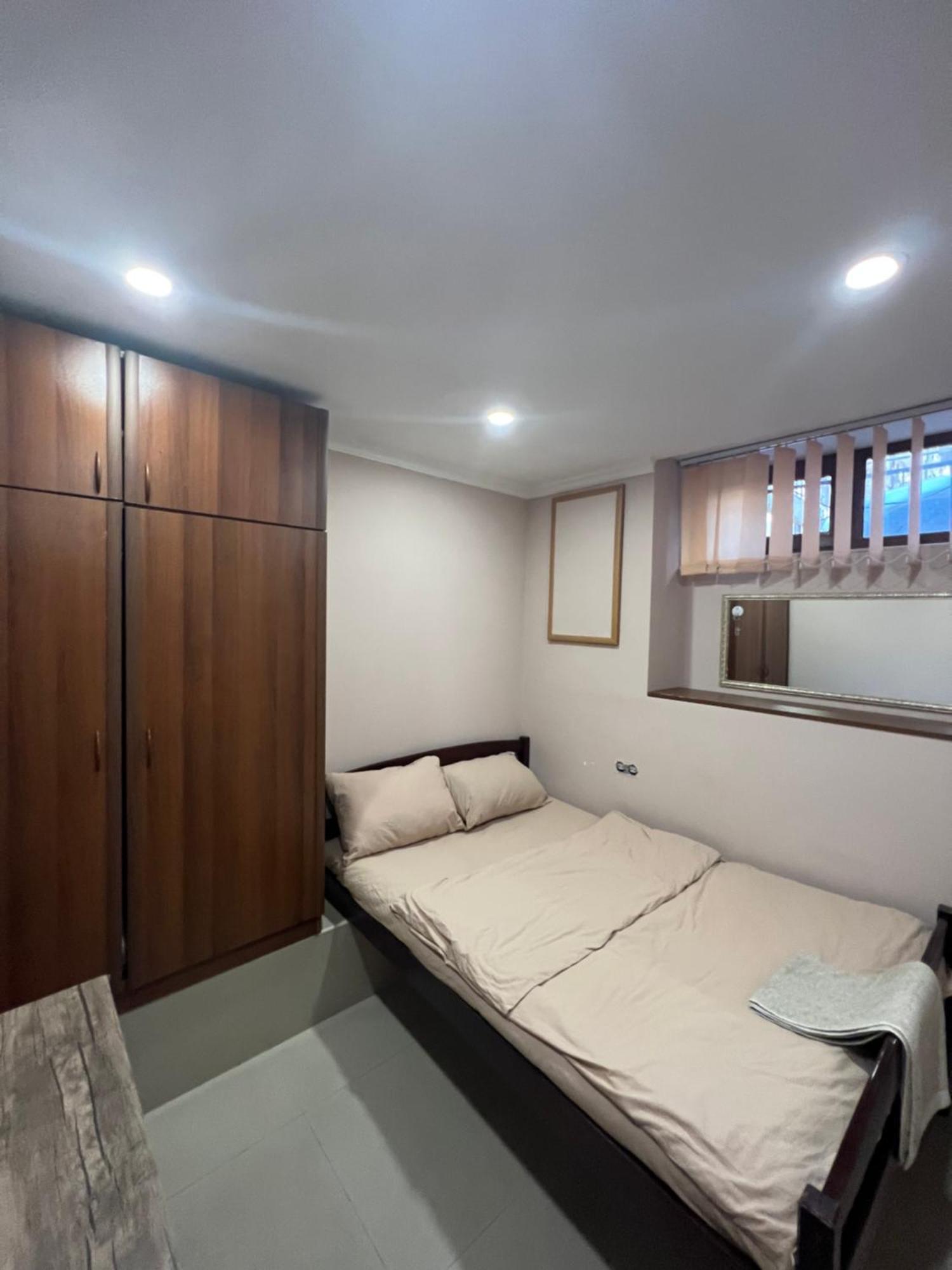 Pushkiin Hotel เยเรวาน ภายนอก รูปภาพ