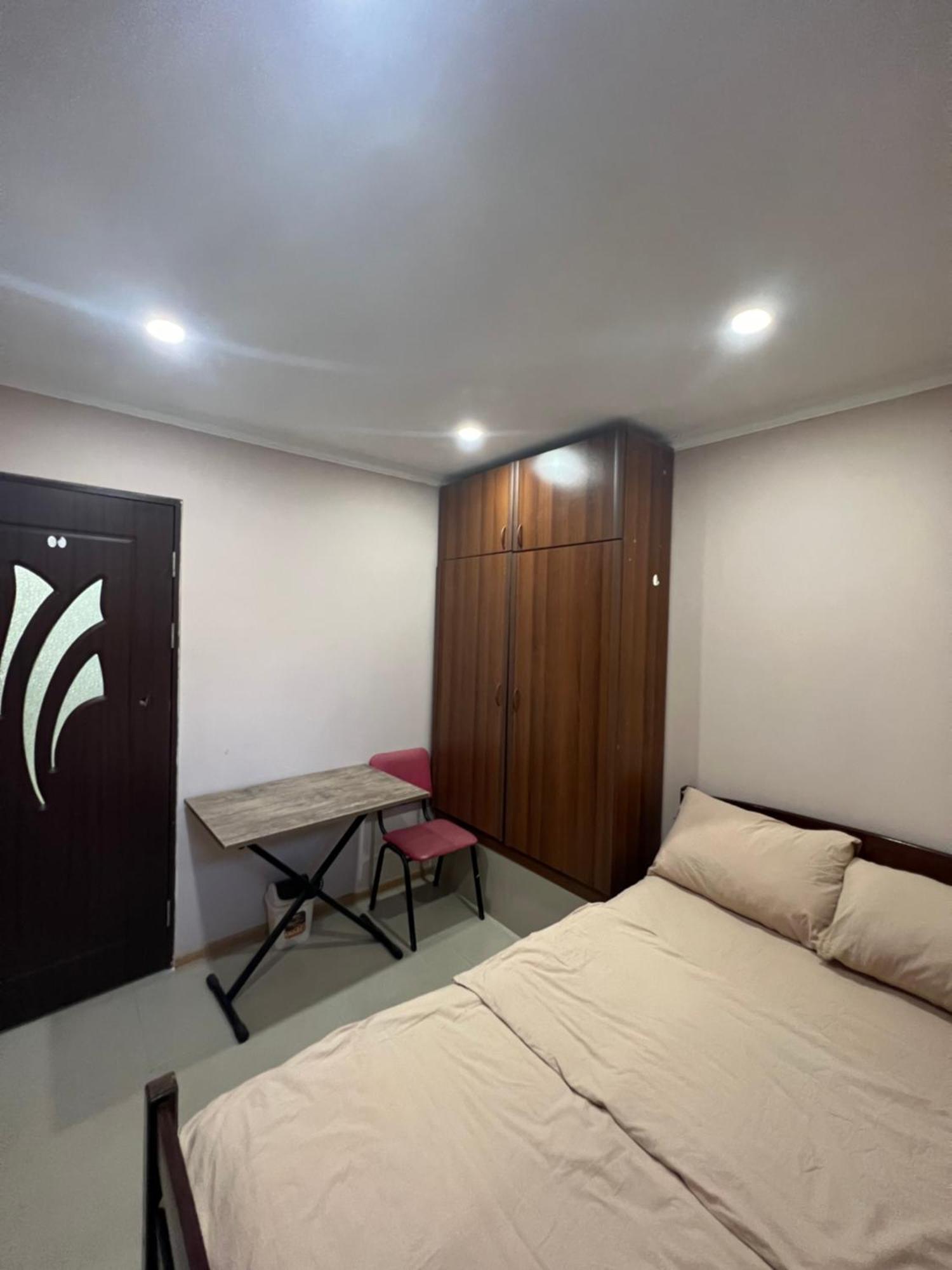 Pushkiin Hotel เยเรวาน ภายนอก รูปภาพ