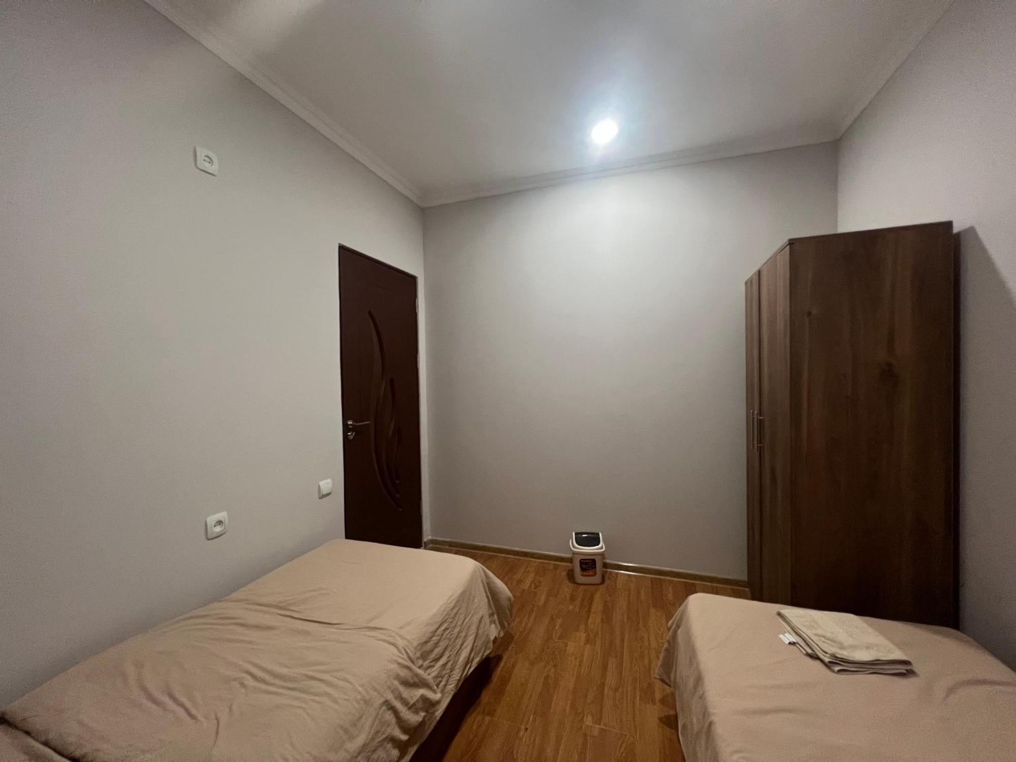 Pushkiin Hotel เยเรวาน ภายนอก รูปภาพ
